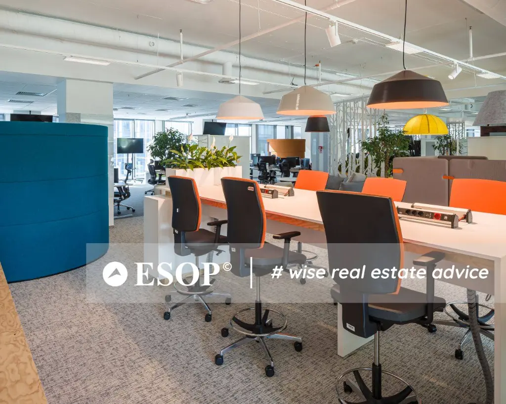 Birou mobilat gata de ocupare